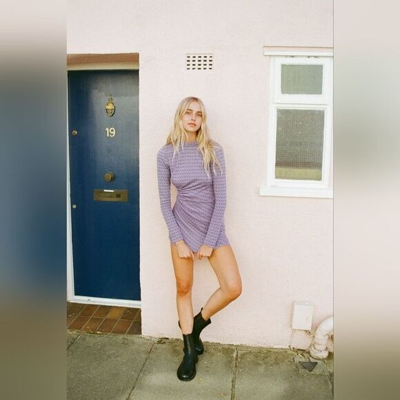 Zara‎ Purple Jacquard Long Sleeve Open Back Heart Shaped Cutout Retro Mini Dress - Picture 4 of 4